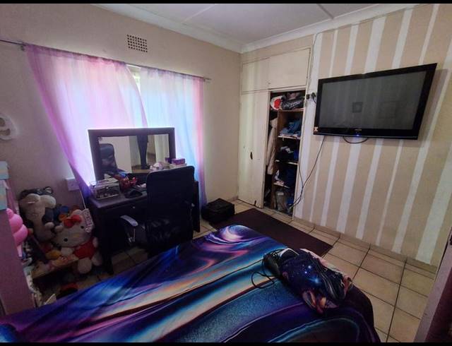 4 BEDROOM HOUSE FOR SALE IN ALBERTON NORTH